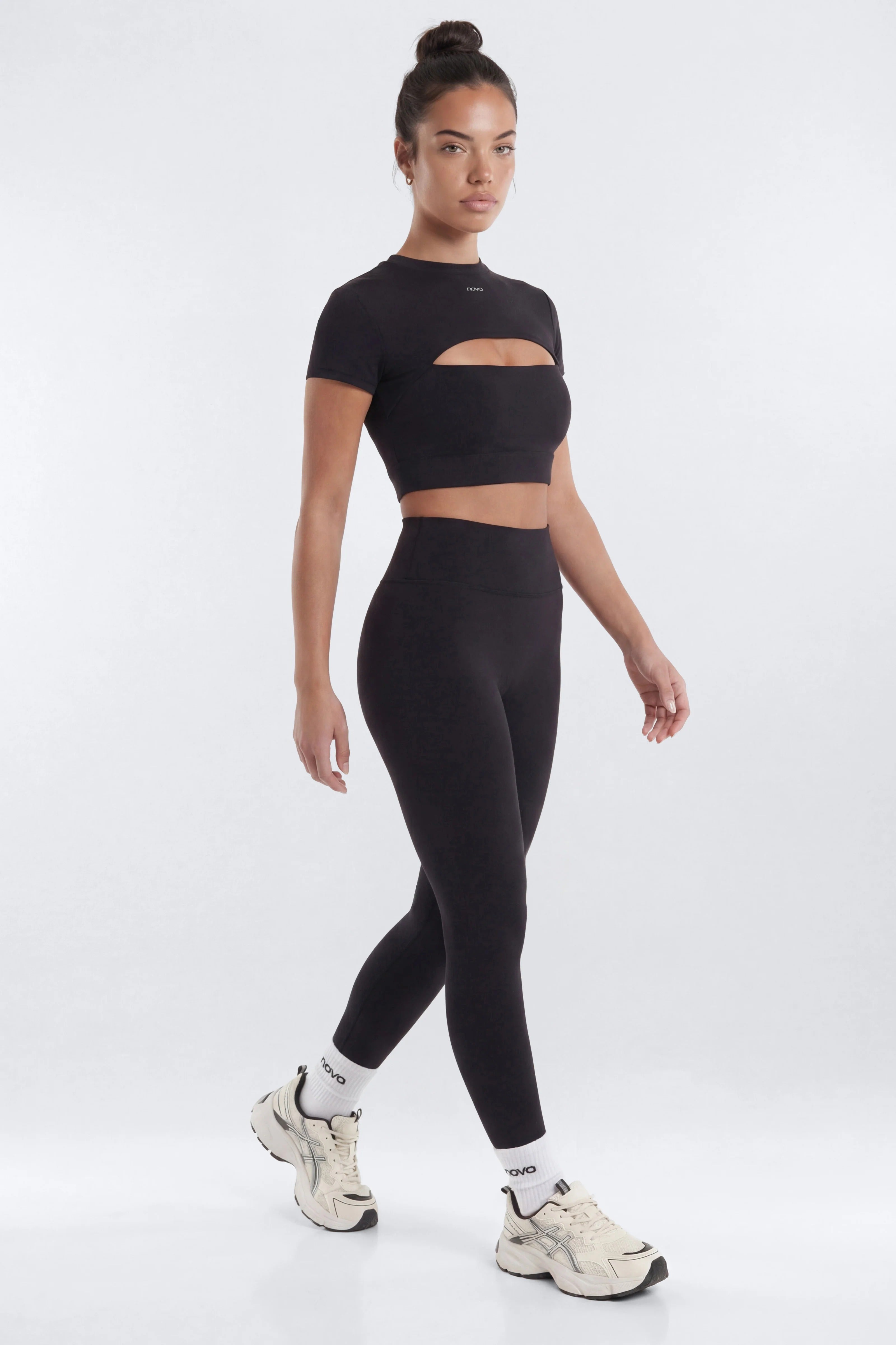 Cut-Out Short Sleeve Sports Top – Black